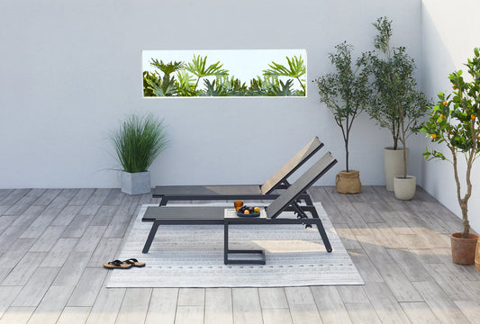 Lot de 2 bains de soleil en aluminium avec table d'appoint