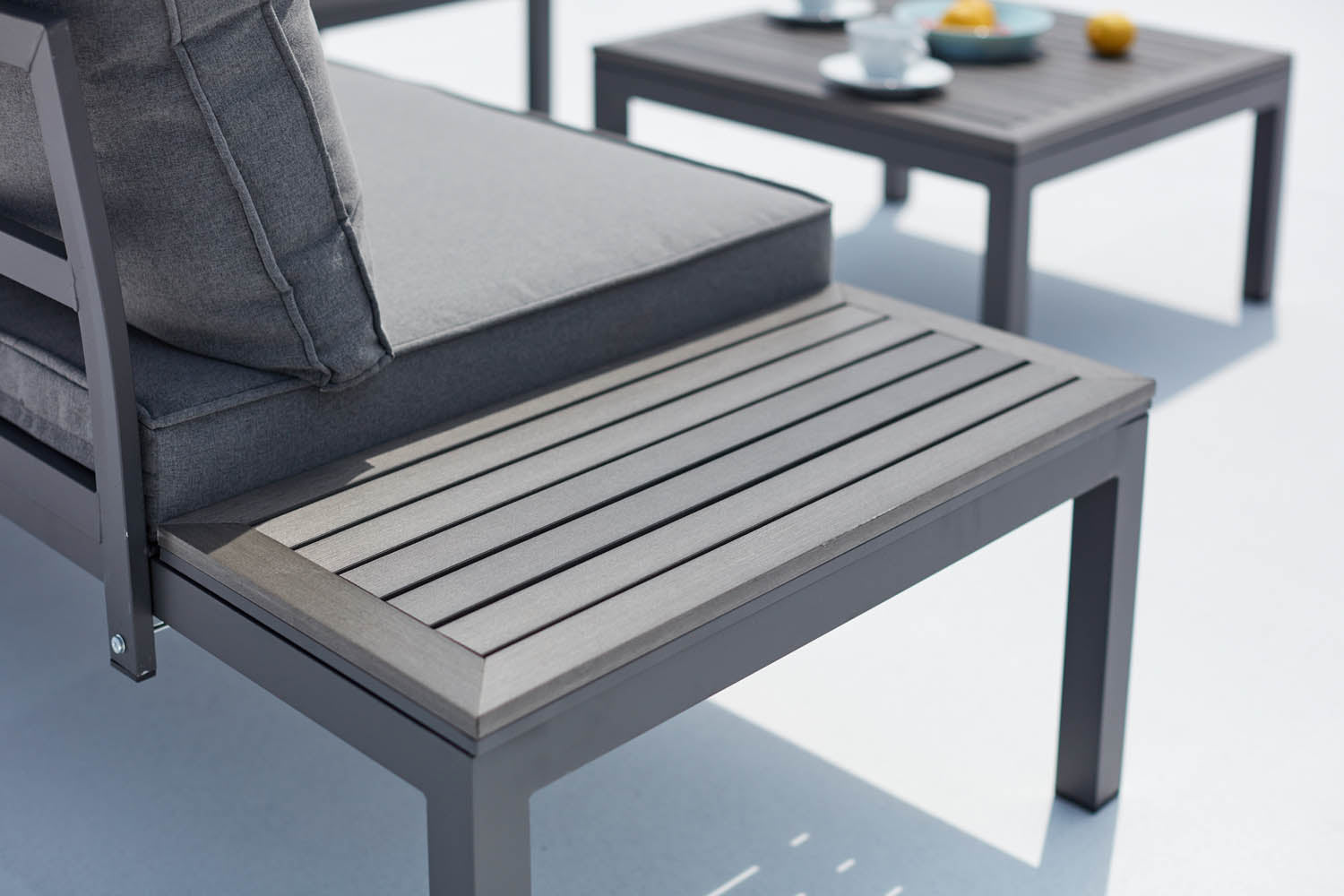 LOLEA Hank Decor