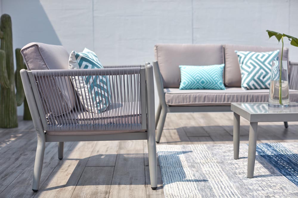 ANAHMA Hank Decor