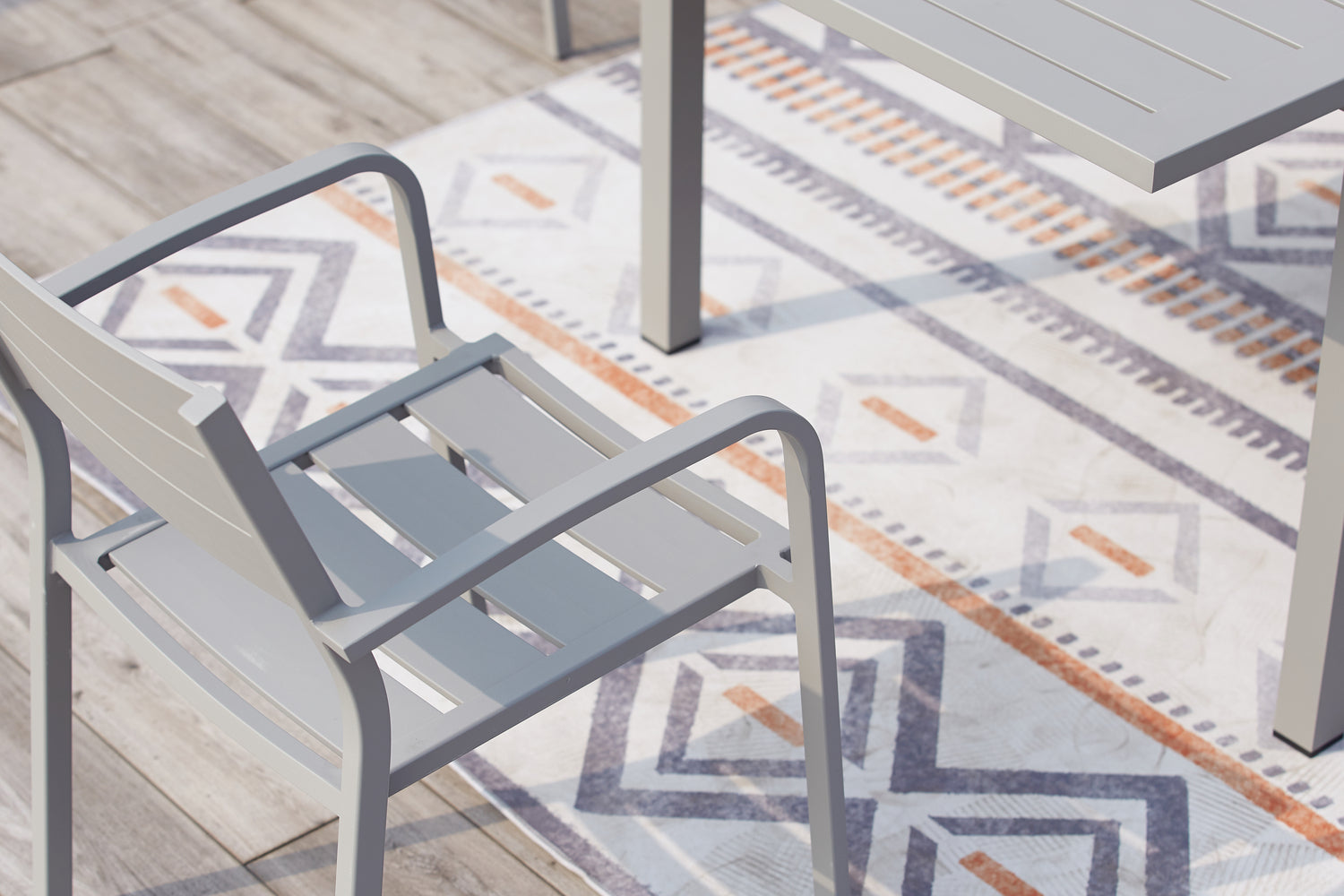 MEZZANE Hank Decor